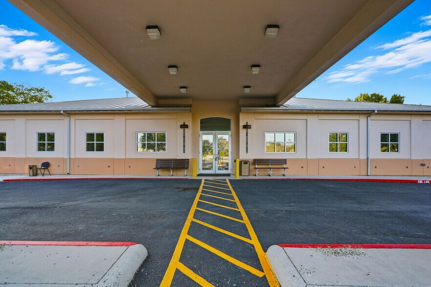 More Photos Of 137 Palo Alto Rd, San Antonio Healthcare For Sale