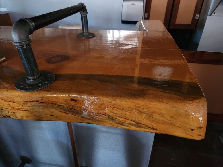 More Photos Of 2315 Appleside Blvd, Clarkston Restaurant For Sale