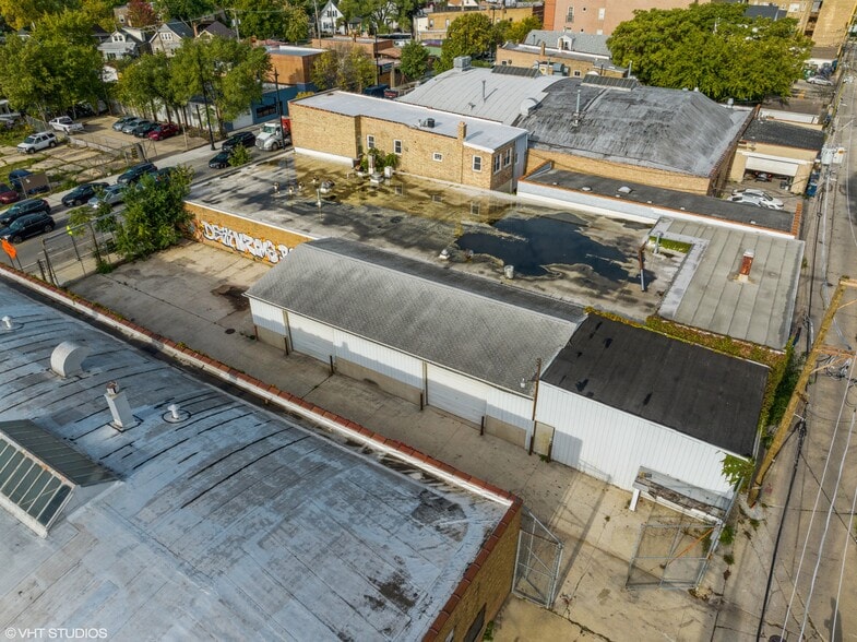 More Photos Of , Chicago Unknown For Sale