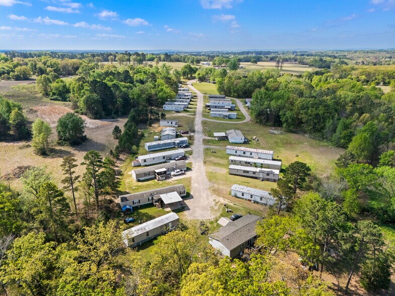 More Photos Of 120 Liberty Ln, Mount Vernon Manufactured Housing Mobile Home Park For Sale