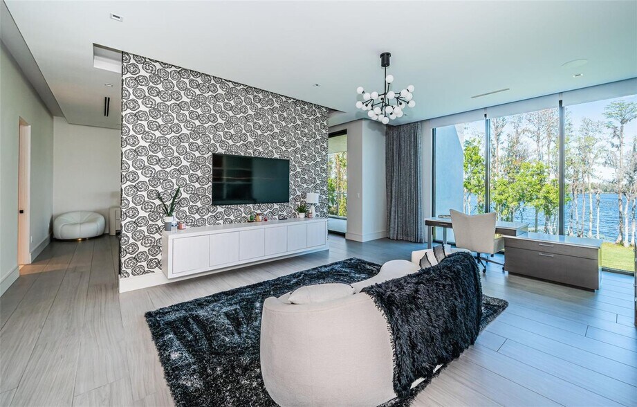 More Photos Of 18725 Jiretz Rd, Odessa Flex For Sale