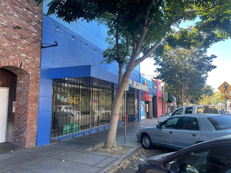 More Photos Of 943 B St, Hayward Restaurant For Sale