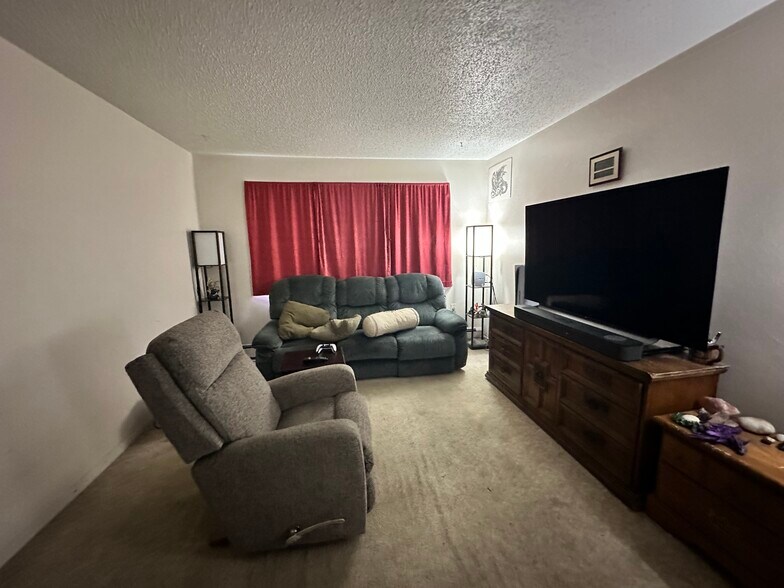 More Photos Of 1620 Kelby Dr, Billings Apartments For Sale