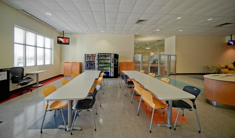 More Photos Of 475 Quality Cir, Huntsville Office For Lease