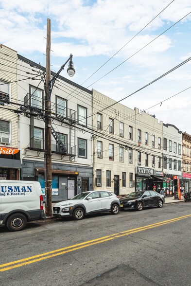 More Photos Of 291 Wyckoff Ave, Brooklyn Apartments For Sale