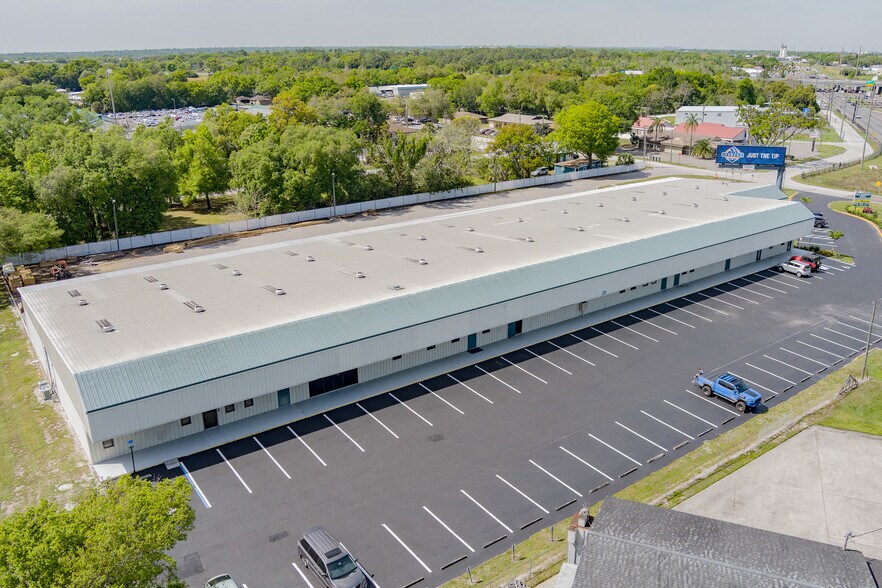 More Photos Of 3705 US Highway 98 S, Lakeland Warehouse For Lease