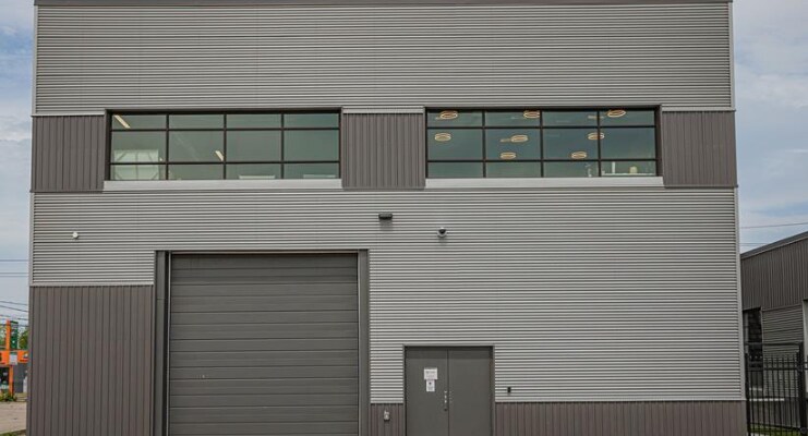 More Photos Of 1785 Walker Rd, Windsor Warehouse For Lease