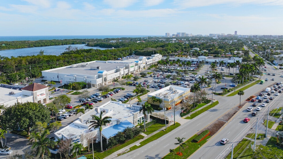 More Photos Of 1900-2200 NE 5th Ave, Boca Raton Unknown For Lease