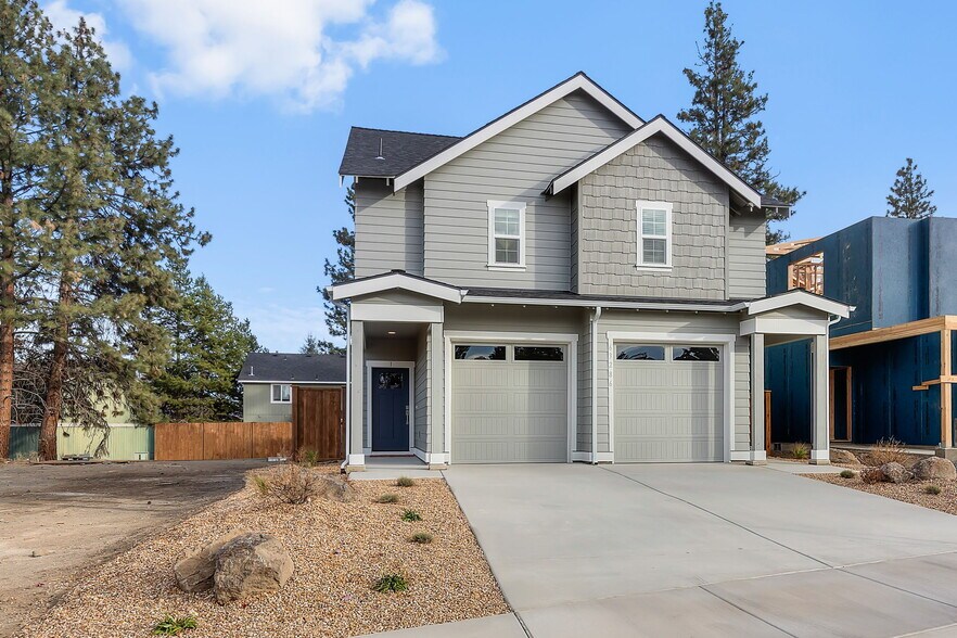 Primary Photo Of 20255 Hardy Rd, Bend Apartments For Sale