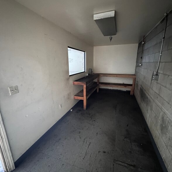 More Photos Of 11318-11328 Garvey Ave, El Monte Auto Repair For Lease