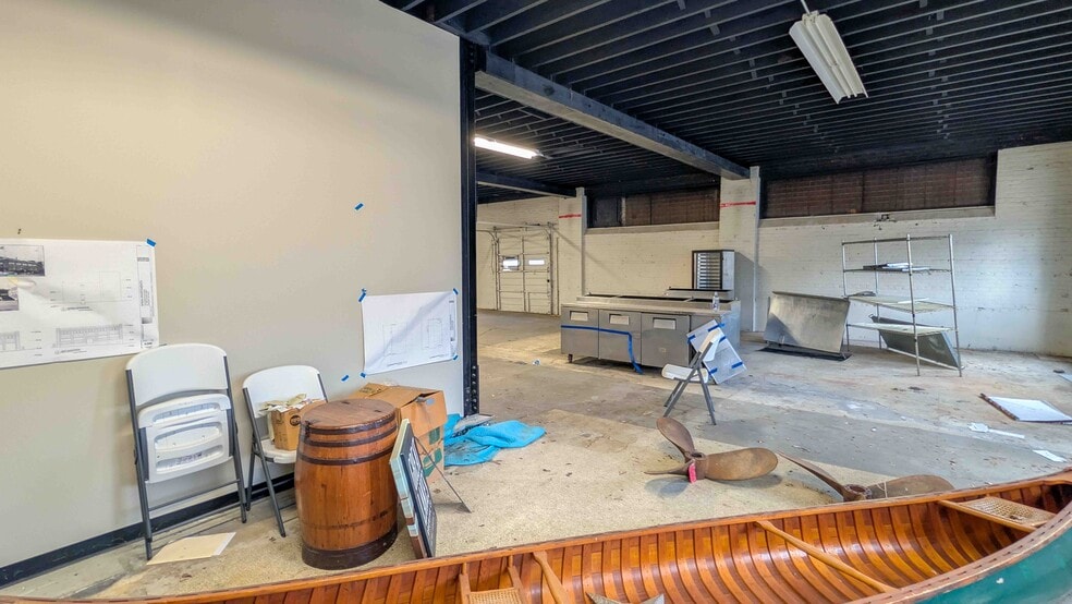More Photos Of 301 W Water St, Sandusky Restaurant For Sale