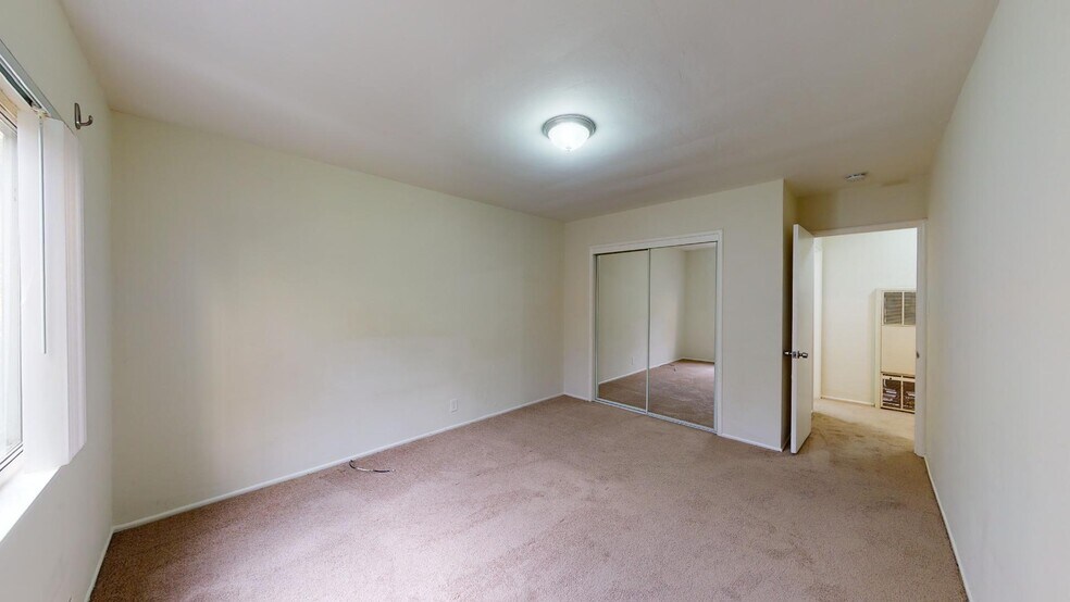 More Photos Of 3464 Champion St, Oakland Apartments For Sale