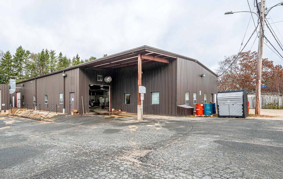 Primary Photo Of 345-347 Old Trunk 3, Chester Warehouse For Sale