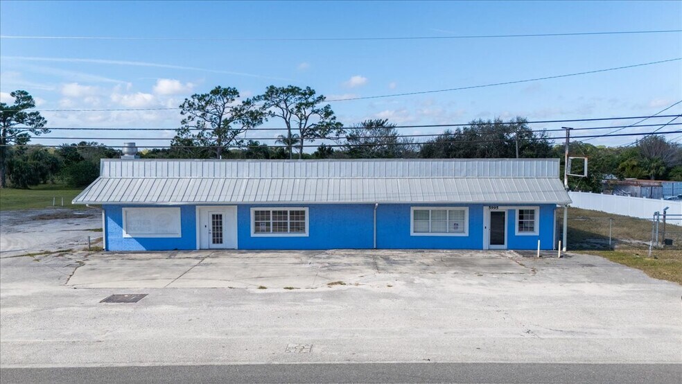 More Photos Of 5995 N Courtenay Pky, Merritt Island Light Manufacturing For Sale