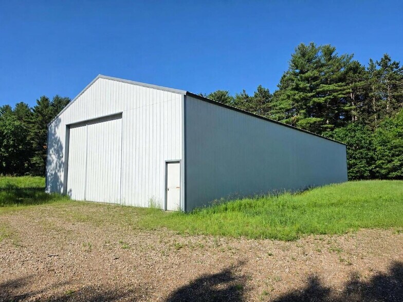 More Photos Of N12757 Rindahl Valley Rd, Osseo Warehouse For Lease