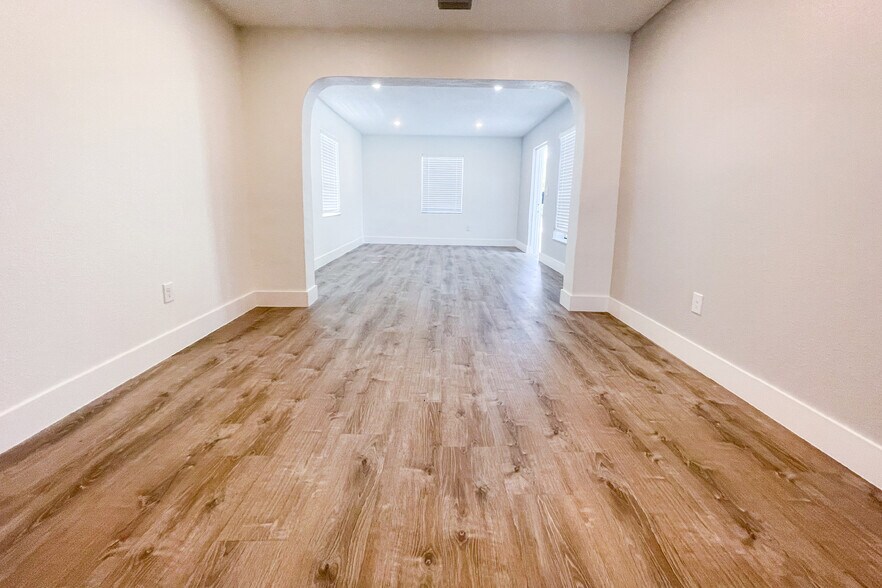 More Photos Of 3315-3331 SW 15th Ave, Fort Lauderdale Apartments For Sale