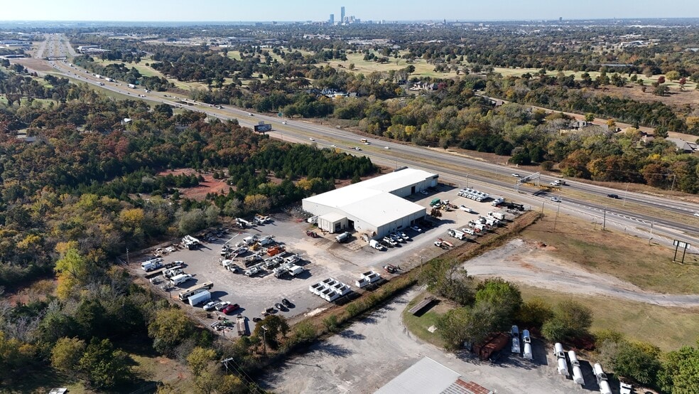 More Photos Of 4700 N Bryant Ave, Oklahoma City Warehouse For Lease