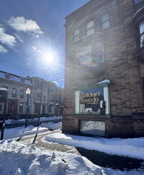 More Photos Of 204 Lancaster St, Albany Storefront Retail Residential For Sale