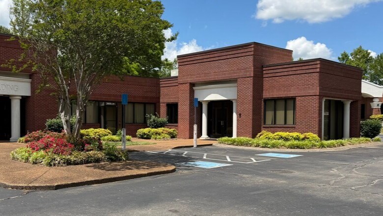 More Photos Of 5400 Maryland Way, Brentwood Office For Lease