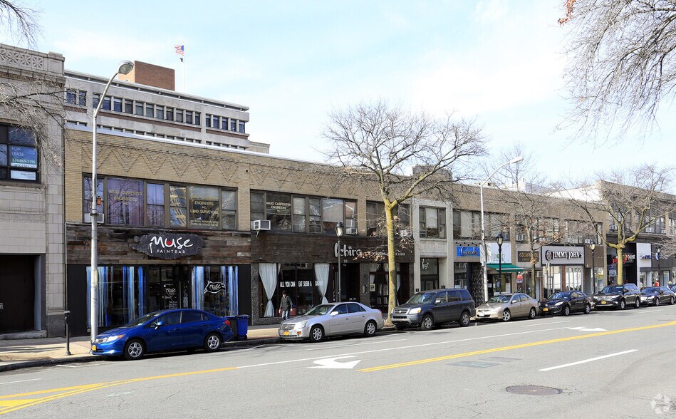 Primary Photo Of 76 Mamaroneck Ave, White Plains Office For Lease