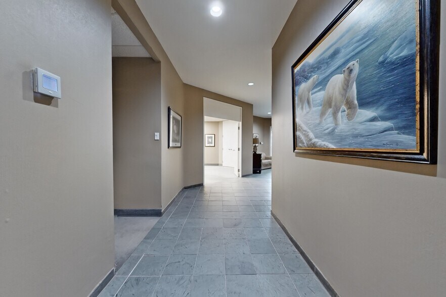 More Photos Of 45 Mcintosh Dr, Markham Office For Sale