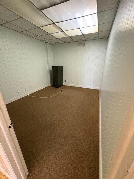 More Photos Of 417 Canal St, New Smyrna Beach Storefront Retail Office For Sale