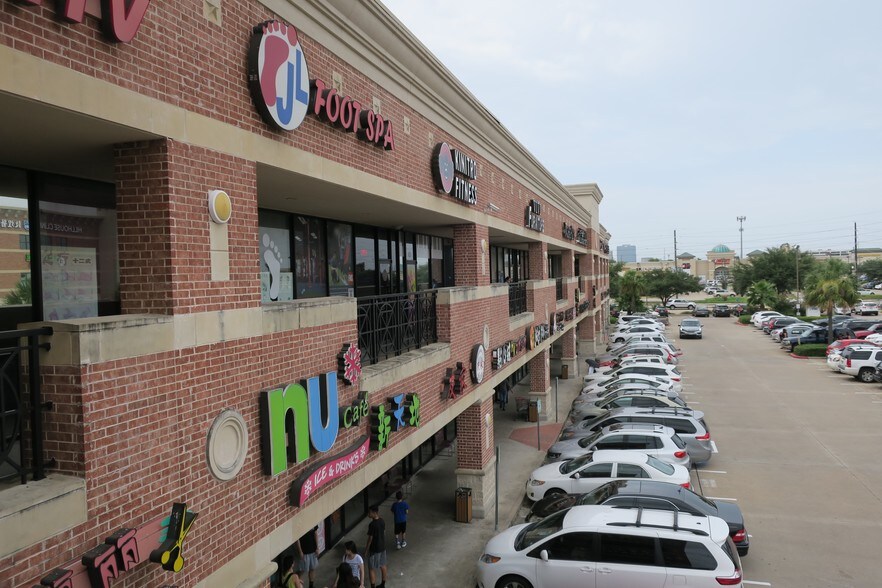 More Photos Of 9889 Bellaire Blvd, Houston Unknown For Lease