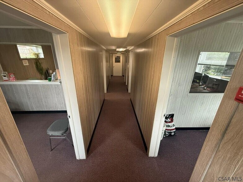 More Photos Of 226 Ohio St, Johnstown Office For Sale