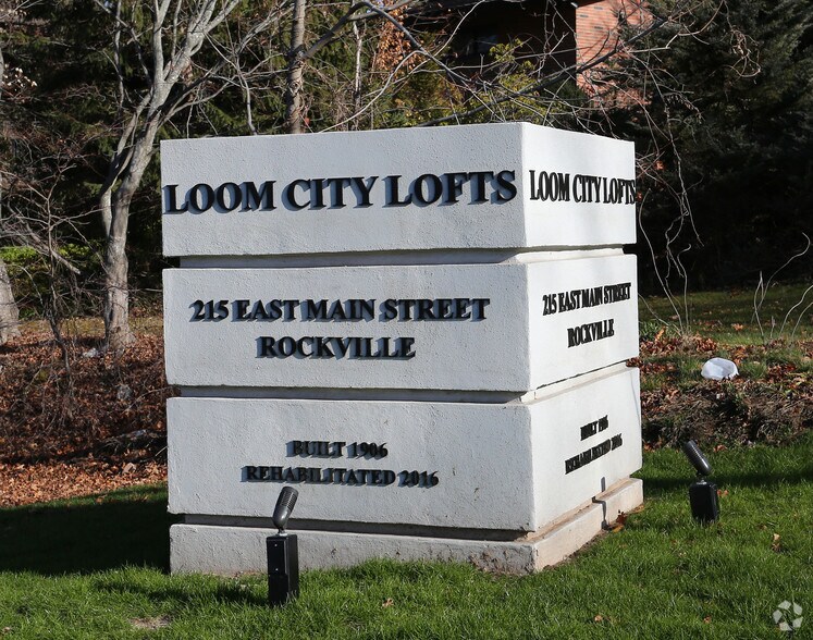 More Photos Of 215 E Main St, Vernon Apartments For Lease