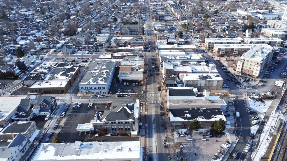 More Photos Of 210 W Main St, Lansdale Bank For Lease