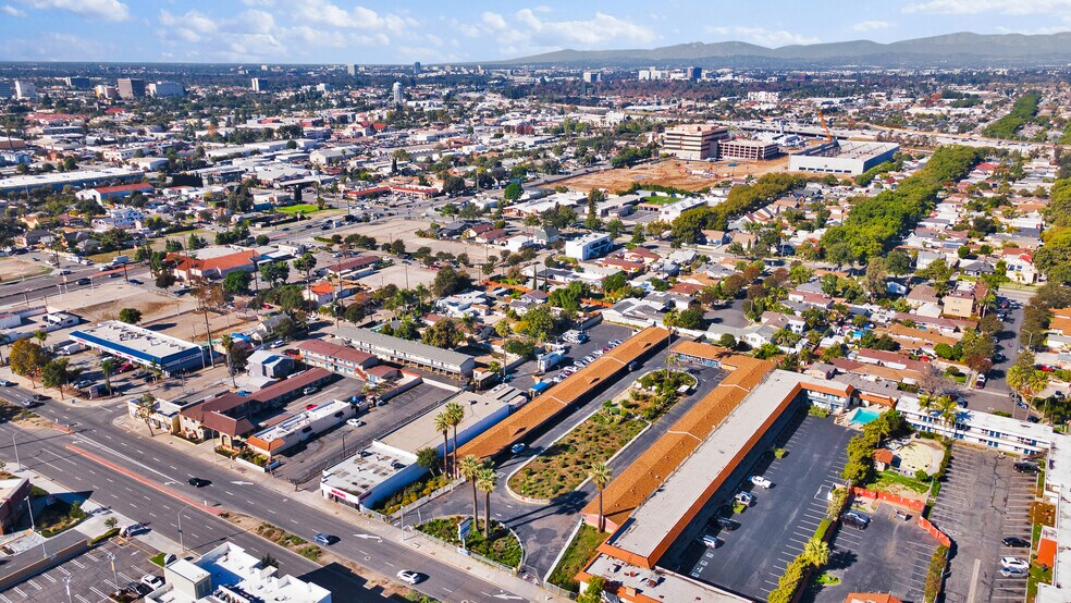 More Photos Of 1427 E 1st St, Santa Ana Land For Sale