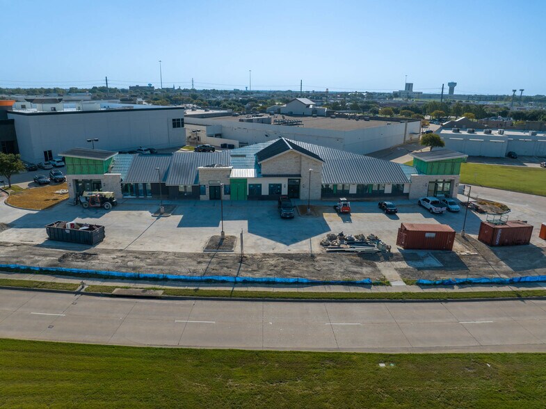 Primary Photo Of 514 Watters Road, Allen Medical For Sale