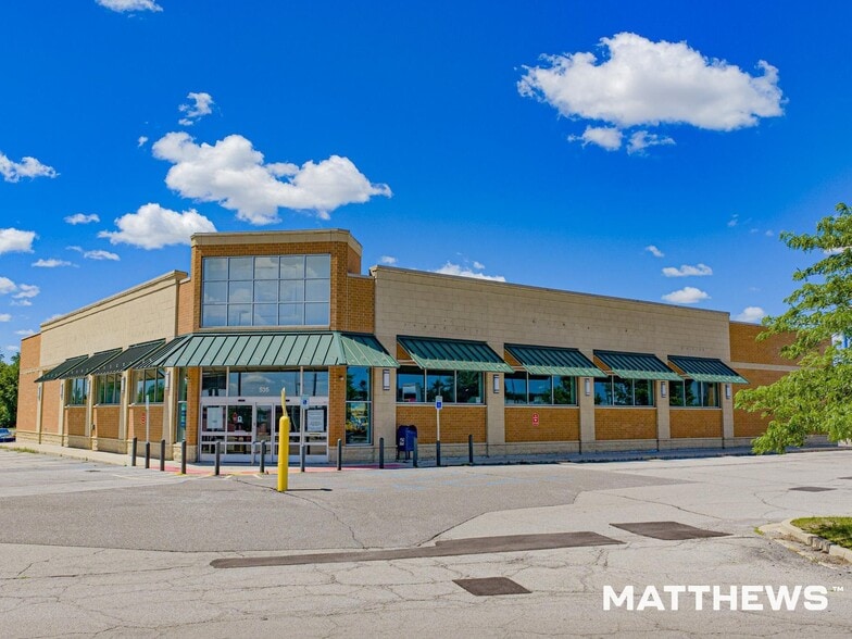 Primary Photo Of 535 N Line St, Columbia City Drugstore For Sale