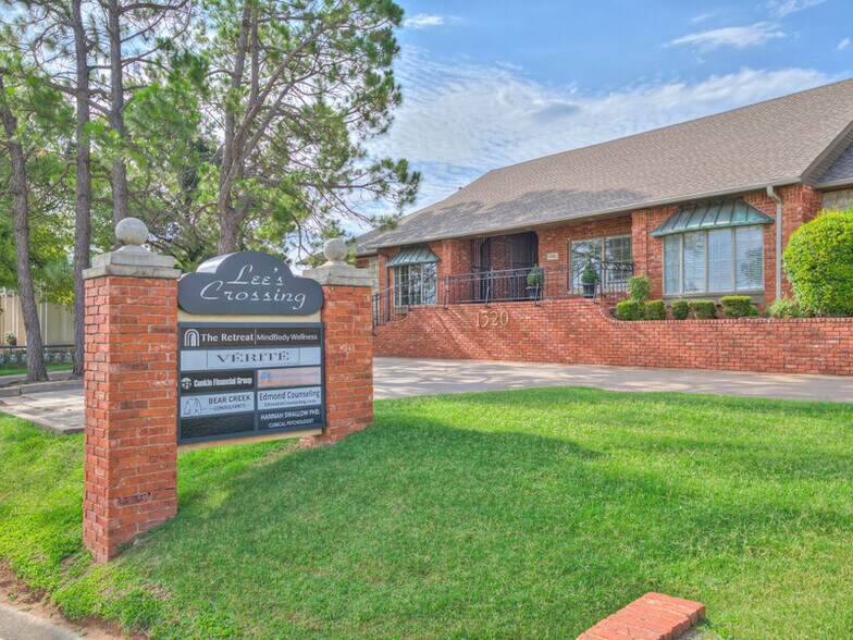 More Photos Of 1320 E 9th St, Edmond Medical For Lease