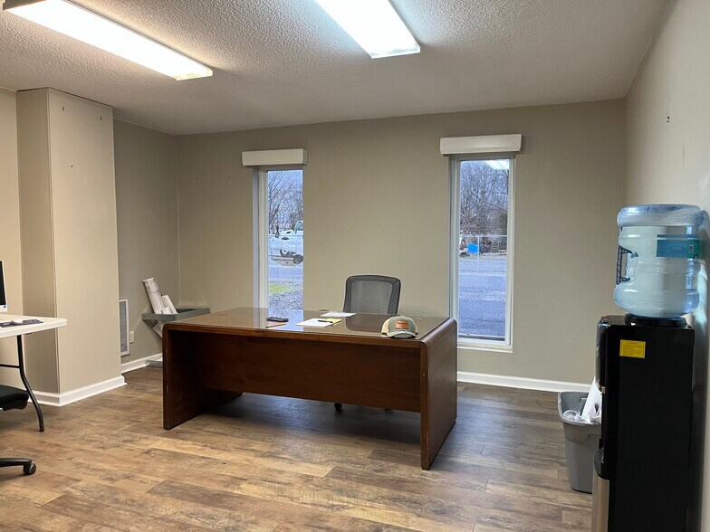 More Photos Of 72 Satellite Ln, Calvert City Industrial For Sale