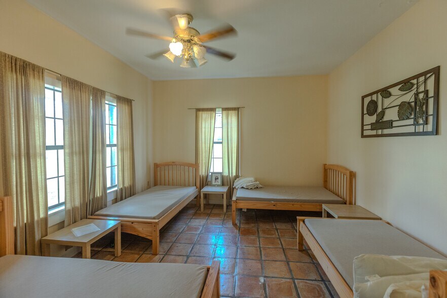 More Photos Of 7802 Ranch Road 1051, Uvalde Land For Sale