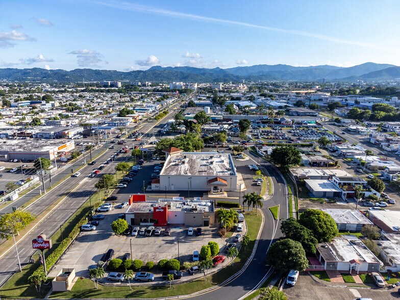 More Photos Of 101 PR-1, Caguas Drugstore For Sale