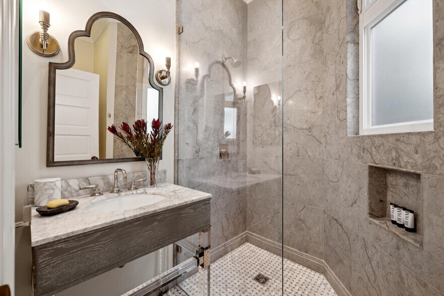 More Photos Of 3463 Sacramento St, San Francisco Storefront Retail Residential For Sale