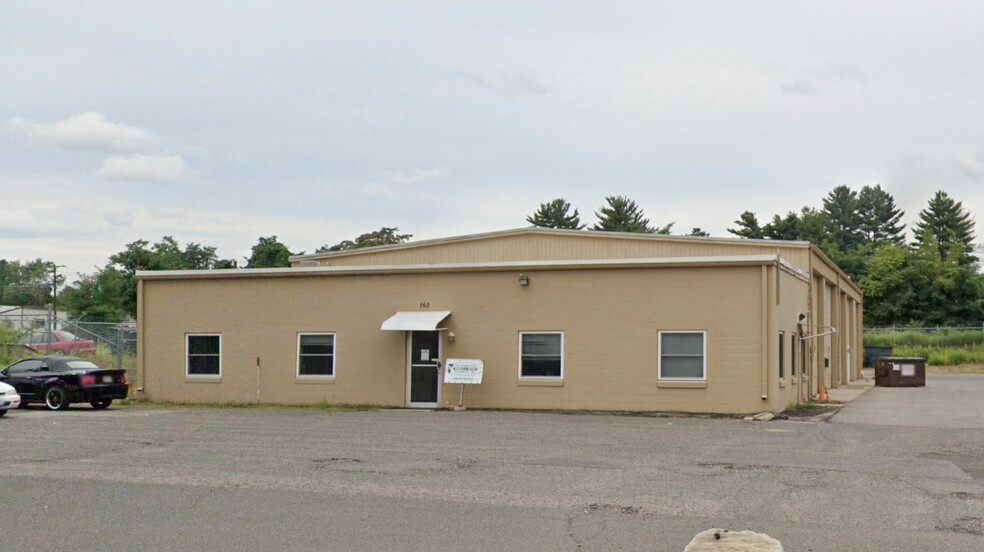 Primary Photo Of 160 Rocus St, Springfield Warehouse For Lease