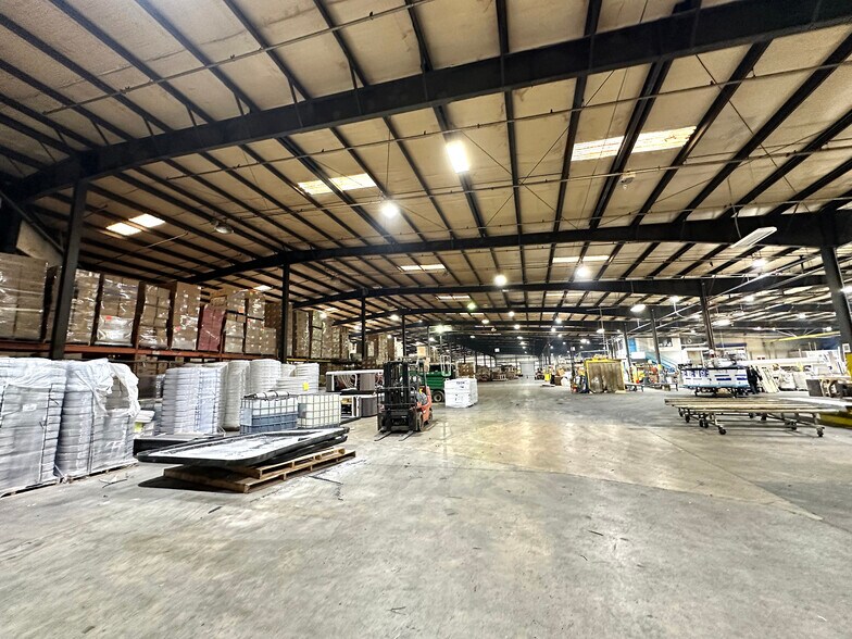 More Photos Of 8401 Fort Darling Rd, Richmond Manufacturing For Lease