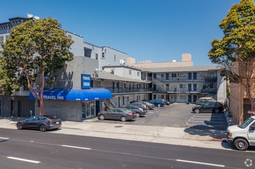 Primary Photo Of 2230 Lombard St, San Francisco Hotel For Sale
