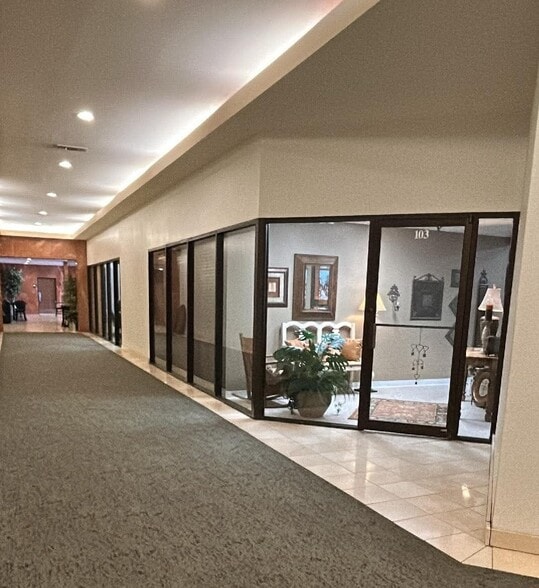 More Photos Of 415 W Wall St, Midland Office For Lease