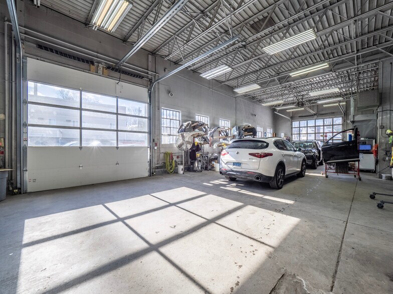 More Photos Of 52 Newtown Rd, Danbury General Retail For Sale