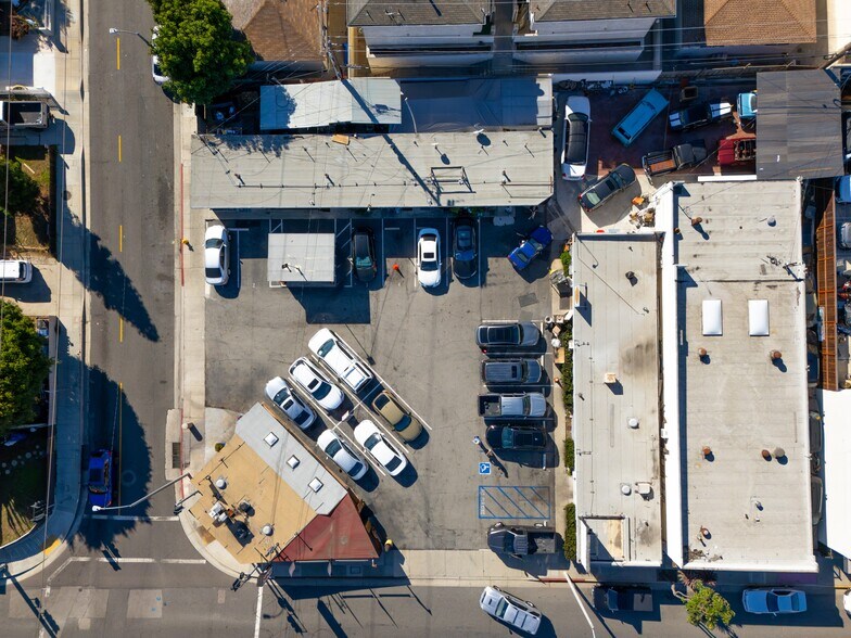 More Photos Of 4610-4612 Manhattan Beach Blvd, Lawndale Warehouse For Sale