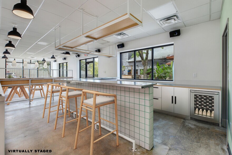 More Photos Of 902-101A Virginia Ave, Indianapolis Restaurant For Lease