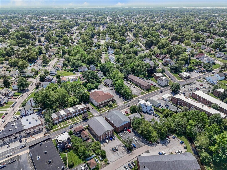 More Photos Of 61 S Morton Ave, Morton Medical For Lease