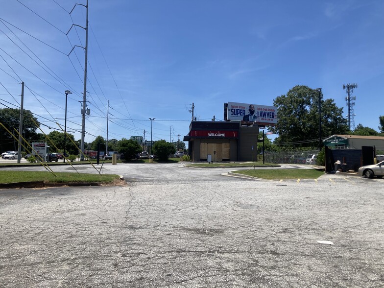 More Photos Of 4906 Covington Hwy, Decatur Restaurant For Lease