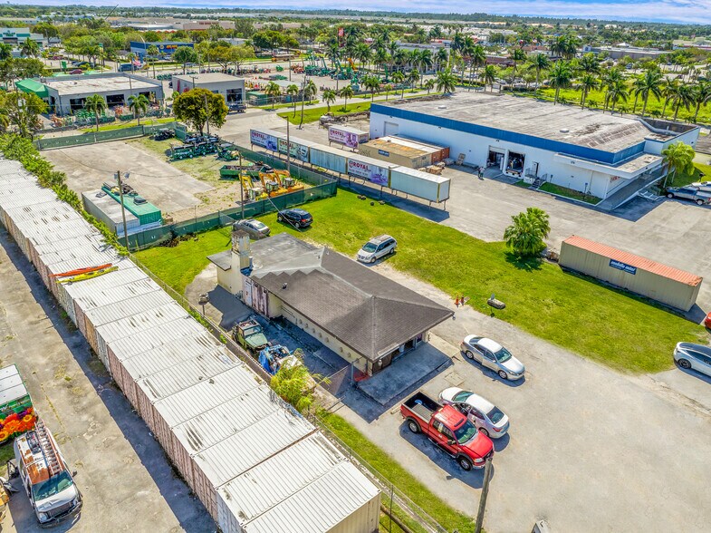More Photos Of 1461 N Krome Ave, Florida City Freestanding For Sale