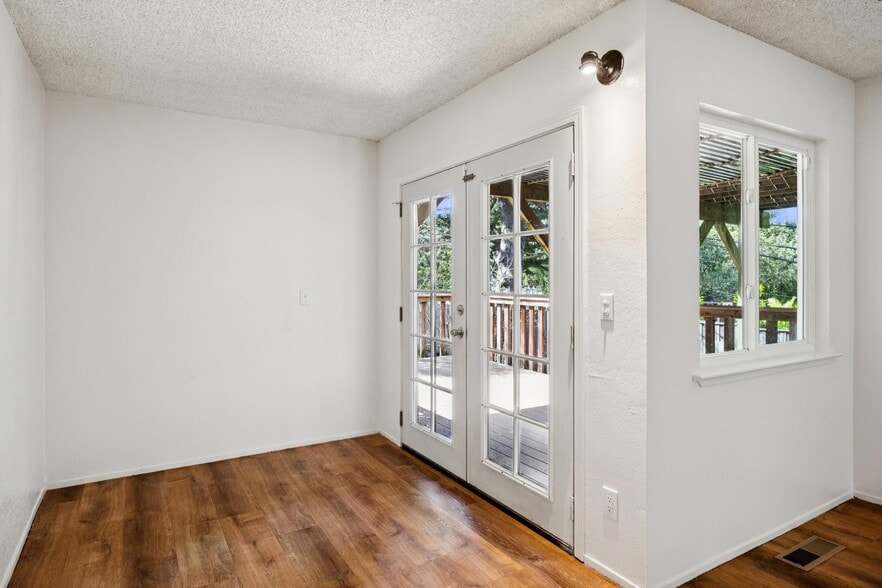 More Photos Of 601 Burns Ave, Aptos Multifamily For Sale