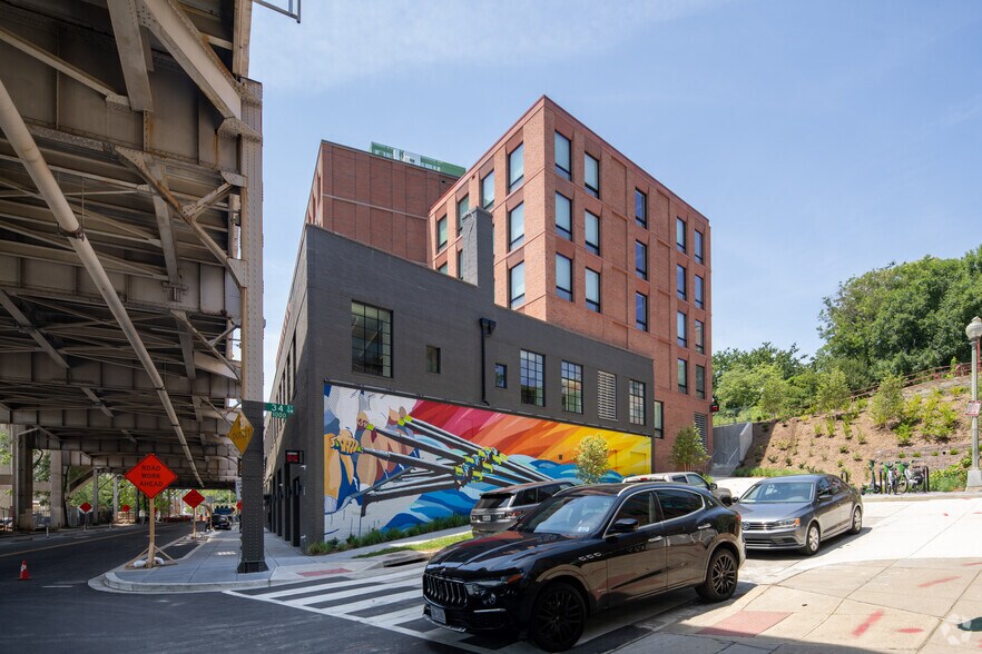 Primary Photo Of 3401 Water St NW, Washington Hotel For Lease